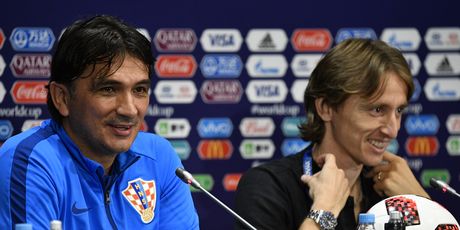 Zlatko Dalić i Luka Modrić na konferenciji za novinare (Foto: AFP)