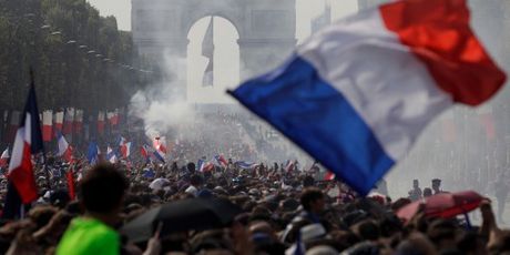 Slavlje u Parizu (Foto: AFP) - 4