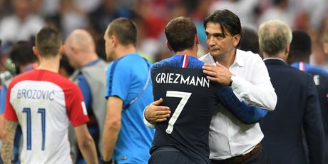 Zlatko Dalić i Antoine Griezmann (Foto: AFP)