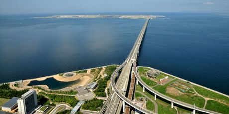 Most Sky Gate R koji spaja Kansai s kopnom