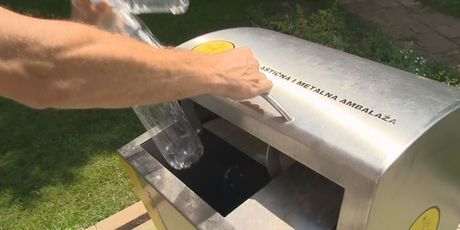 Razvrstavanje otpada (Foto: Dnevnik.hr)