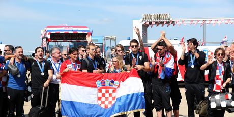 Zlatko Dalić i Davor Šuker s Vatrenima (Photo: Robert Anic/PIXSELL)