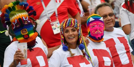 Peruanski navijači (Foto: AFP)