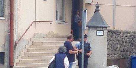Policija traži počinitelja pucnjave u Đakovu (Foto: Dnevnik.hr)