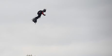 Francuska predstavila letećeg vojnika (Foto: Dnevnik.hr) - 1