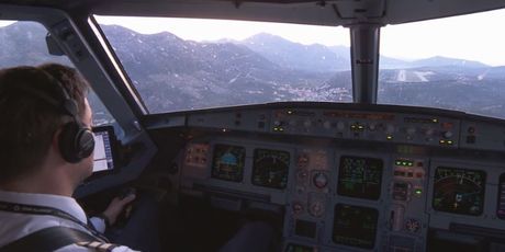 Marko Emer u avionu (Foto: Dnevnik.hr)