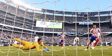 Atletico zabija Realu (Foto: AFP)