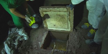 Iskop kostiju pronađenih u Vatikanu (Foto: Dnevnik.hr)
