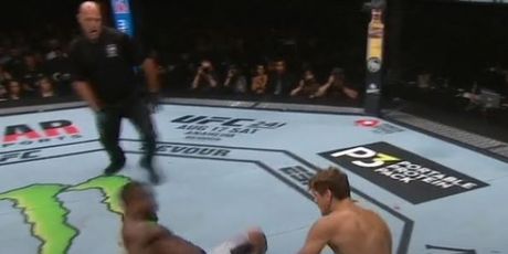 Dvostruki nokaut Neala i Pricea