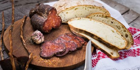 Okusi zlatne Slavonije - kulen - 3