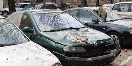 Sugovornici DNEVNIK.hr-a automobil je stradao i u potresu 22. ožujka - 3
