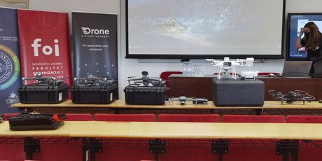 Predstavljanje Drone Pilot Academyja na FOI-ju - 1
