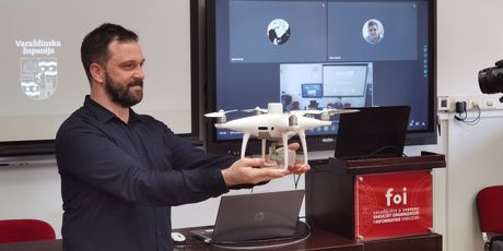 Predstavljanje Drone Pilot Academyja na FOI-ju - 2