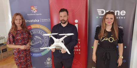 Predstavljanje Drone Pilot Academyja na FOI-ju - 4