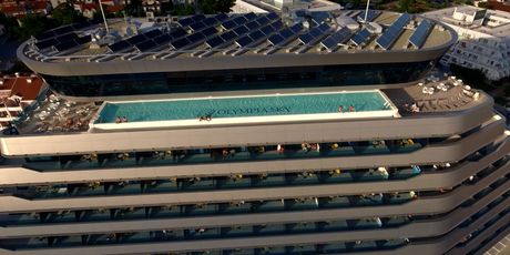 Hotel Olympia Sky
