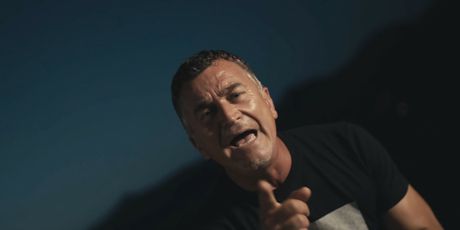 Ivica Sikirić Ićo - kadrovi iz spota ''Za tebe bisere nosim'' - 3