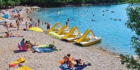 Duga Uvala - Plaža