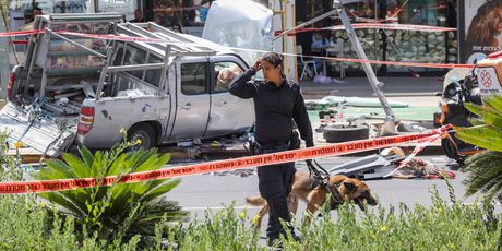 Muškarac se u Tel Avivu u ljude zabio automobilom - 2