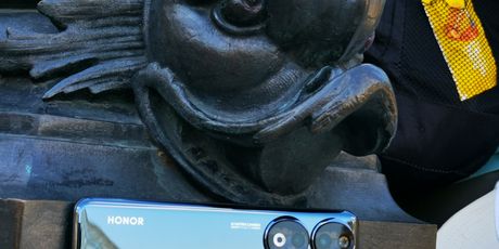 Honor 90 - 2