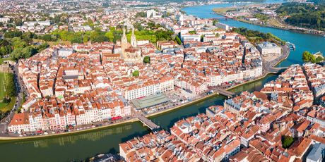 Bayonne - 1