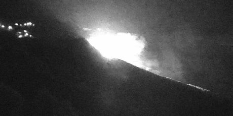 Šumski požar u brdu iznad Malih žala - 3