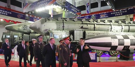 Kim Jong Un i Sergej Šojgu - 4