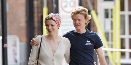 Talulah Riley i Thomas Brodie-Sangster - 2