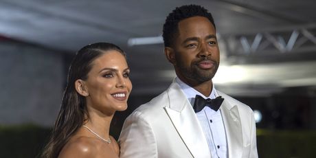 Nina Seničar i Jay Ellis