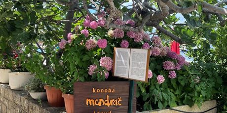 Konoba Mandrač