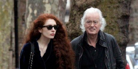 Jimmy Page i Scarlett Sabet - 12