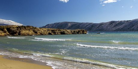 Plaža Livačina u Loparu