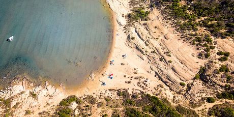 Najljepše nudističke plaže u Hrvatskoj - 4
