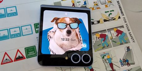 Samsung Galaxy Z Flip 6 - recenzija - 8