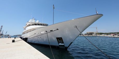 Superjahta Prediction - 1