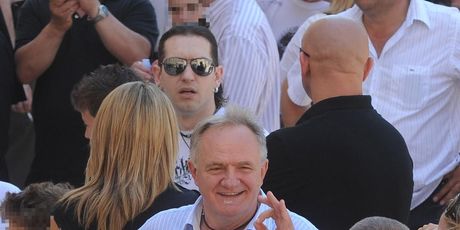 Krštenje Thompsonovih kćeri 2010. godine