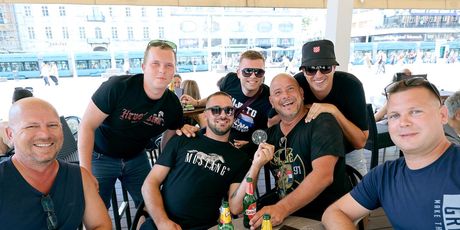 Prvi fanovi stigli u Zagreb za Thompsonov koncert - 5