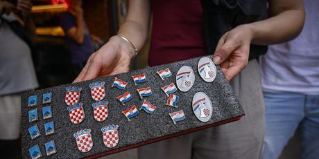 Atmosfera u centru Zagreba uoči Thompsonova koncerta