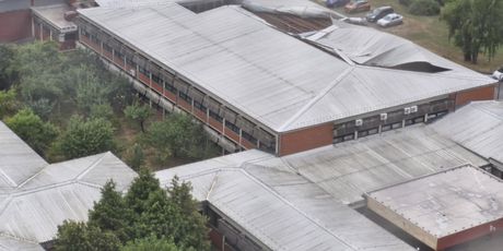Krov Osnovne škole Gustava Krkleca u Travnom - 1