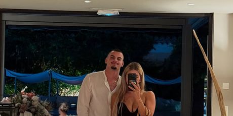 Adrian Petričević s novom djevojkom - 1