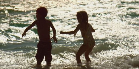 Pedofili na plaži; ilustracija - 3