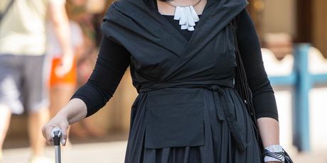 Mirela Holy - 3