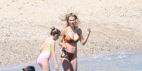Michelle Hunziker - 6