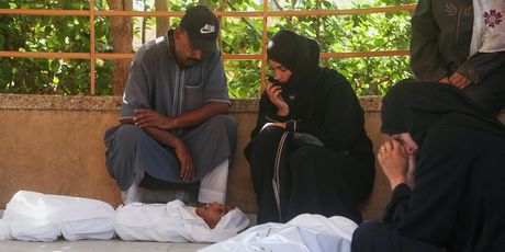 Dječak (14) u Gazi umro je od gladi