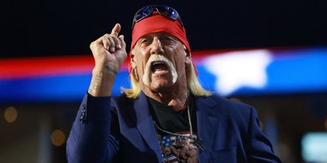 Hulk Hogan - 4