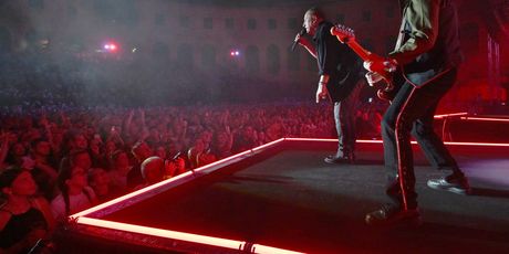 Prljavo kazalište u pulskoj Areni - 1