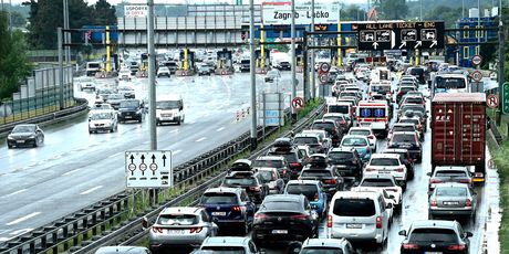 Gužve na Lučkom - 6