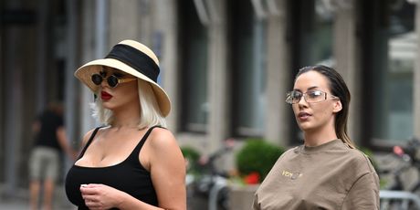 Glorija Jelovac i Sarah Seifert