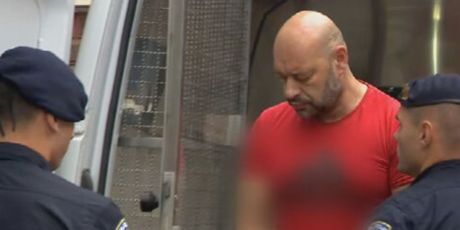 Privođenje trojice osumnjičenih za premlaćivanje mladog Slovenca - 3