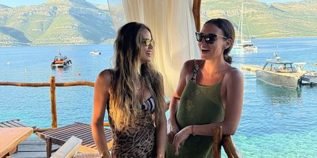 Adriana Ćaleta-Car i sestra Antonela