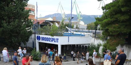 Splićani prosvjeduju zbog broda punog azbesta u Brodosplitu - 2